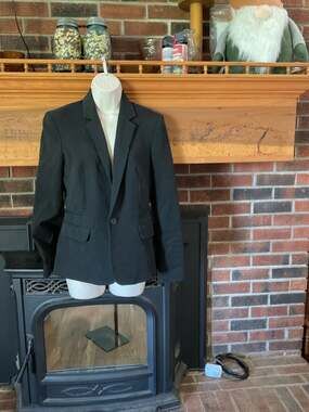 Express Women's Classic Black Single Button Blazer with Polka Dot Lining Size 8